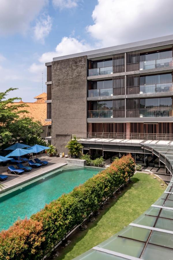 Suites By Watermark Hotel And Spa Jimbaran Екстериор снимка